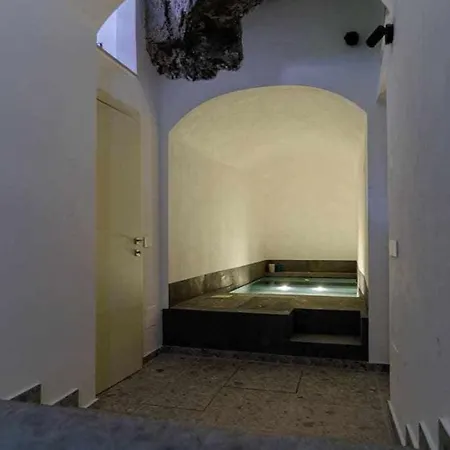 Crociferi Luxury