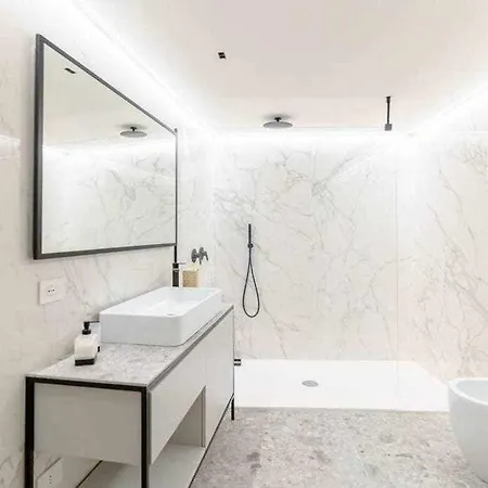 Crociferi Luxury