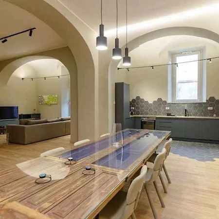 Crociferi Luxury