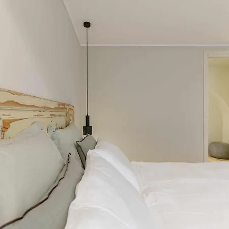 Crociferi Luxury Apartment