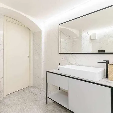 Crociferi Luxury